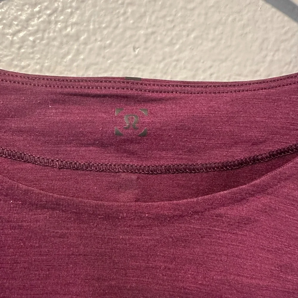 Lululemon Size-XL‎ Refract Long Sleeve Wool lab Black Cherry Deep Fuschia